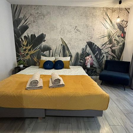 Wow! Paradise Aparthotel كراكوفيا المظهر الخارجي الصورة