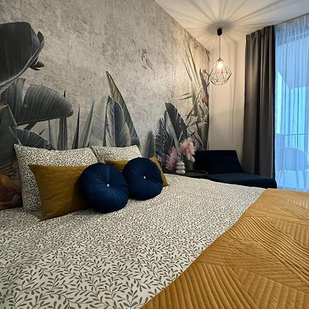 Wow! Paradise Aparthotel كراكوفيا المظهر الخارجي الصورة
